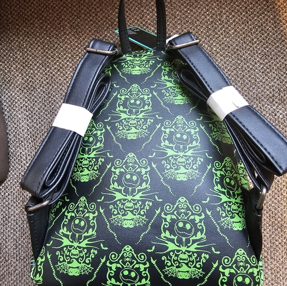 NWT. Loungefly NBC backpack. - Picture 6 of 8